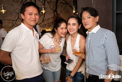 Saturday Night at BottomsUp, Thonglor — photo 157