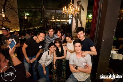 Saturday Night at BottomsUp, Thonglor — photo 193