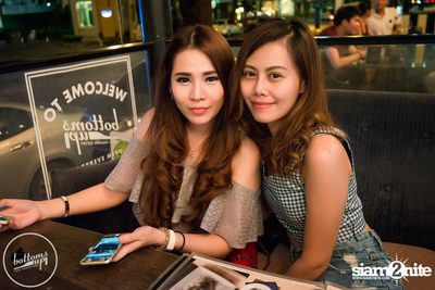 Saturday Night at BottomsUp, Thonglor — photo 198