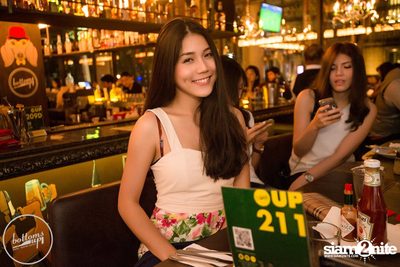 Saturday Night at BottomsUp, Thonglor — photo 209