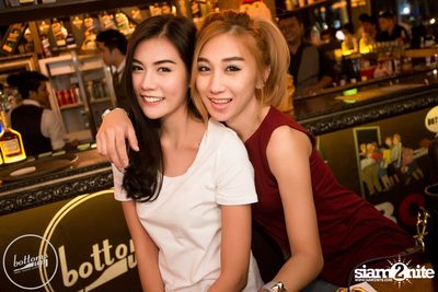 Saturday Night at BottomsUp, Thonglor — photo 221