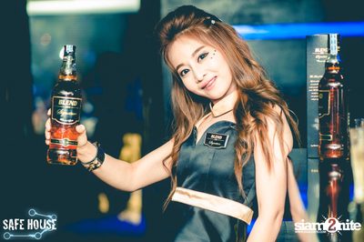 AE Tubbies นำเสนอ Back 2 School Party ที่ เซฟเฮ้าส์ — photo 6