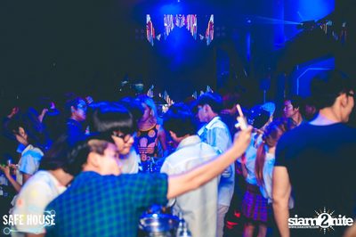 AE Tubbies นำเสนอ Back 2 School Party ที่ เซฟเฮ้าส์ — photo 76