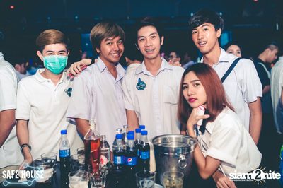 AE Tubbies นำเสนอ Back 2 School Party ที่ เซฟเฮ้าส์ — photo 78
