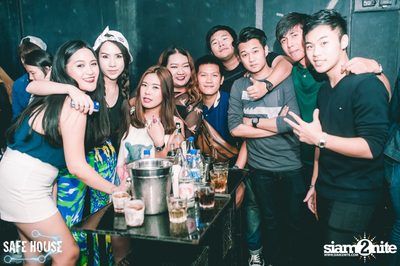 AE Tubbies นำเสนอ Back 2 School Party ที่ เซฟเฮ้าส์ — photo 109