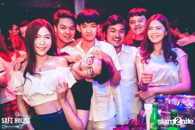 AE Tubbies นำเสนอ Back 2 School Party ที่ เซฟเฮ้าส์ — photo 118