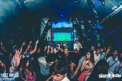 AE Tubbies นำเสนอ Back 2 School Party ที่ เซฟเฮ้าส์ — photo 122