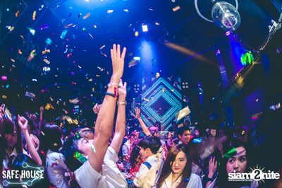 AE Tubbies นำเสนอ Back 2 School Party ที่ เซฟเฮ้าส์ — photo 127