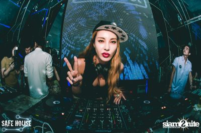 AE Tubbies นำเสนอ Back 2 School Party ที่ เซฟเฮ้าส์ — photo 142
