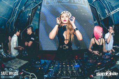 AE Tubbies นำเสนอ Back 2 School Party ที่ เซฟเฮ้าส์ — photo 144