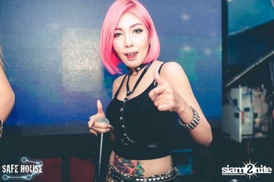 AE Tubbies นำเสนอ Back 2 School Party ที่ เซฟเฮ้าส์ — photo 145