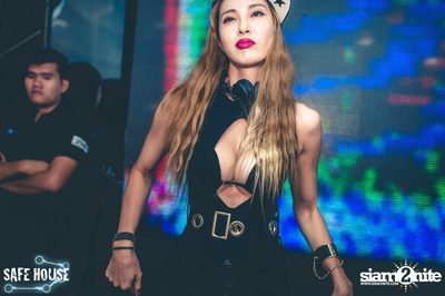 AE Tubbies นำเสนอ Back 2 School Party ที่ เซฟเฮ้าส์ — photo 151