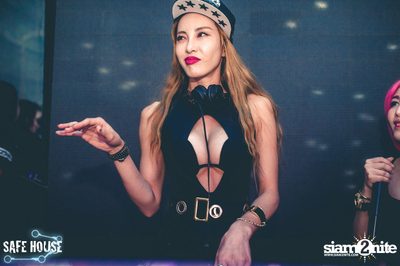 AE Tubbies นำเสนอ Back 2 School Party ที่ เซฟเฮ้าส์ — photo 154