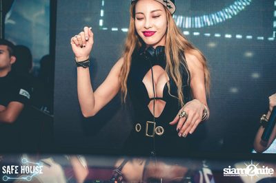 AE Tubbies นำเสนอ Back 2 School Party ที่ เซฟเฮ้าส์ — photo 155