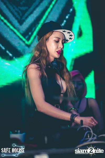 AE Tubbies นำเสนอ Back 2 School Party ที่ เซฟเฮ้าส์ — photo 167
