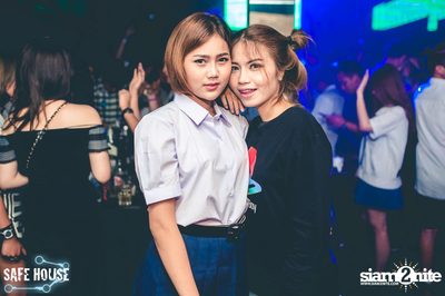 AE Tubbies นำเสนอ Back 2 School Party ที่ เซฟเฮ้าส์ — photo 187