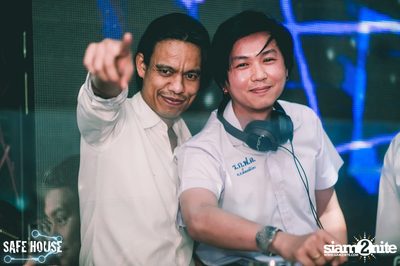 AE Tubbies นำเสนอ Back 2 School Party ที่ เซฟเฮ้าส์ — photo 215