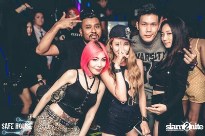 AE Tubbies นำเสนอ Back 2 School Party ที่ เซฟเฮ้าส์ — photo 226