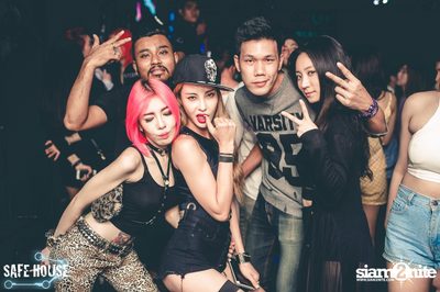 AE Tubbies นำเสนอ Back 2 School Party ที่ เซฟเฮ้าส์ — photo 227