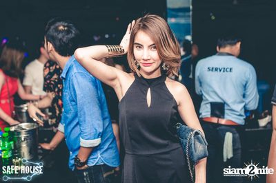 AE Tubbies นำเสนอ Back 2 School Party ที่ เซฟเฮ้าส์ — photo 233