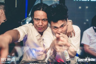 AE Tubbies นำเสนอ Back 2 School Party ที่ เซฟเฮ้าส์ — photo 238