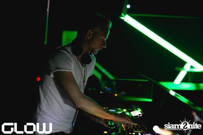 BERLIN BEATS ที่ร้าน โกลว์ ไนท์คลับ, สุขุมวิท 23 — photo 12