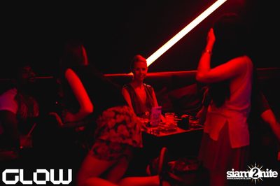 BERLIN BEATS ที่ร้าน โกลว์ ไนท์คลับ, สุขุมวิท 23 — photo 19