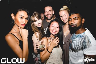 BERLIN BEATS ที่ร้าน โกลว์ ไนท์คลับ, สุขุมวิท 23 — photo 53
