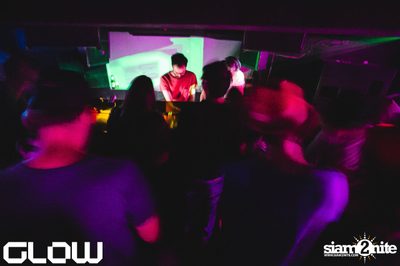 BERLIN BEATS ที่ร้าน โกลว์ ไนท์คลับ, สุขุมวิท 23 — photo 60