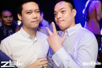 Grey Goose นำเสนอ TGIF : Tom Swoon ที่ สตูดิโอ ไลฟ์ ฮอลล์ — photo 18