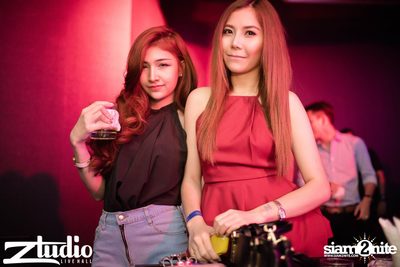 Grey Goose นำเสนอ TGIF : Tom Swoon ที่ สตูดิโอ ไลฟ์ ฮอลล์ — photo 21