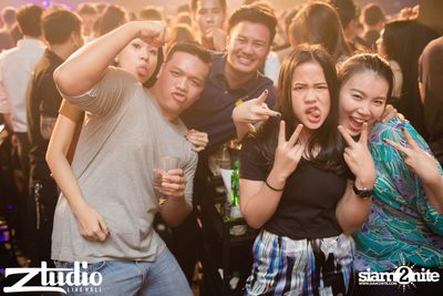 Grey Goose นำเสนอ TGIF : Tom Swoon ที่ สตูดิโอ ไลฟ์ ฮอลล์ — photo 23