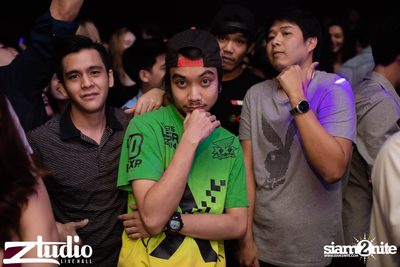 Grey Goose นำเสนอ TGIF : Tom Swoon ที่ สตูดิโอ ไลฟ์ ฮอลล์ — photo 41