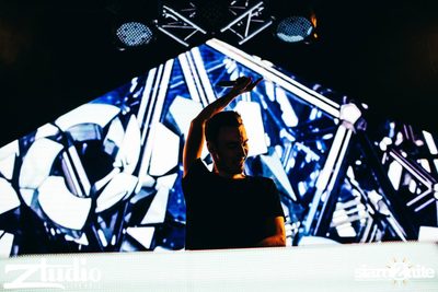 Grey Goose นำเสนอ TGIF : Tom Swoon ที่ สตูดิโอ ไลฟ์ ฮอลล์ — photo 66