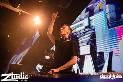 Grey Goose นำเสนอ TGIF : Tom Swoon ที่ สตูดิโอ ไลฟ์ ฮอลล์ — photo 72