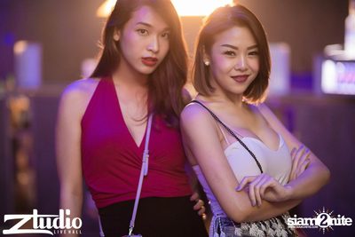 Grey Goose นำเสนอ TGIF : Tom Swoon ที่ สตูดิโอ ไลฟ์ ฮอลล์ — photo 108