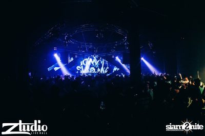 Grey Goose นำเสนอ TGIF : Tom Swoon ที่ สตูดิโอ ไลฟ์ ฮอลล์ — photo 143