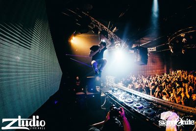 Grey Goose นำเสนอ TGIF : Tom Swoon ที่ สตูดิโอ ไลฟ์ ฮอลล์ — photo 169