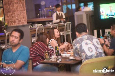 Saturday Night at BottomsUp, Thonglor — photo 22