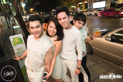 Saturday Night at BottomsUp, Thonglor — photo 75