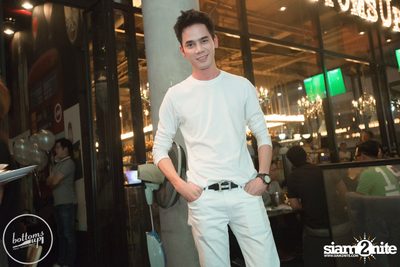 Saturday Night at BottomsUp, Thonglor — photo 76