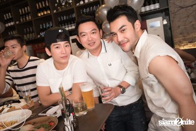 Saturday Night at BottomsUp, Thonglor — photo 103