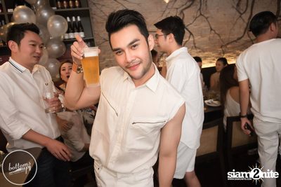 Saturday Night at BottomsUp, Thonglor — photo 104