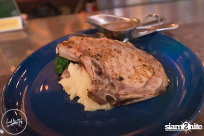 Saturday Night at BottomsUp, Thonglor — photo 144