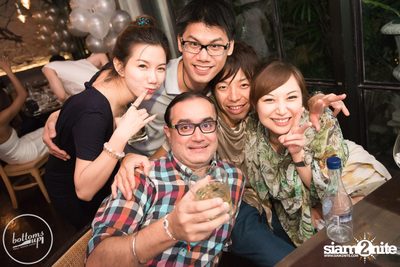 Saturday Night at BottomsUp, Thonglor — photo 167