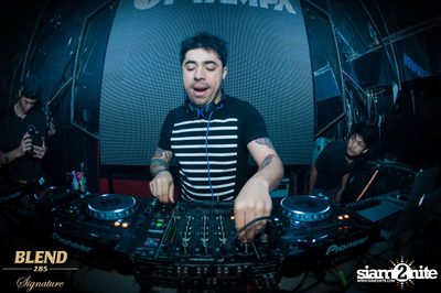 Blend 285 Signature นำเสนอ FTAMPA Live ที่ เซฟเฮ้าส์ — photo 105