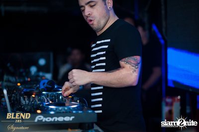 Blend 285 Signature นำเสนอ FTAMPA Live ที่ เซฟเฮ้าส์ — photo 153