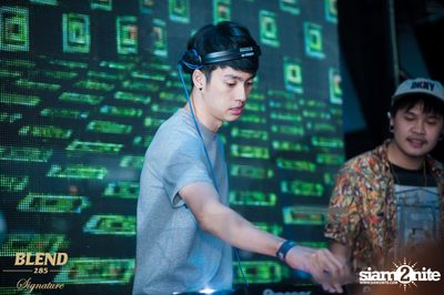 Blend 285 Signature นำเสนอ FTAMPA Live ที่ เซฟเฮ้าส์ — photo 186