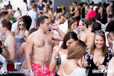 SO POOL PARTY ที่ เดอะ วอเตอร์ คลับ,โซฟิเทล โซ — photo 16