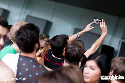 SO POOL PARTY ที่ เดอะ วอเตอร์ คลับ,โซฟิเทล โซ — photo 18